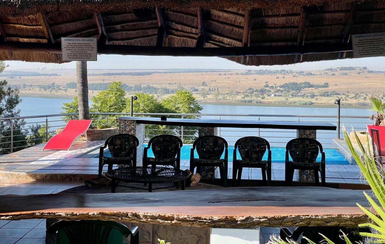 Eagles View Kungwini Hotell Bronkhorstspruit Eksteriør bilde